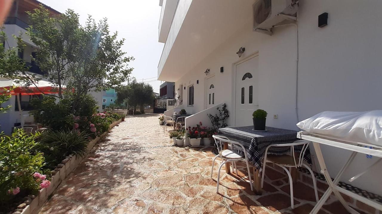 Villa Zotaj Ksamil Eksteriør billede